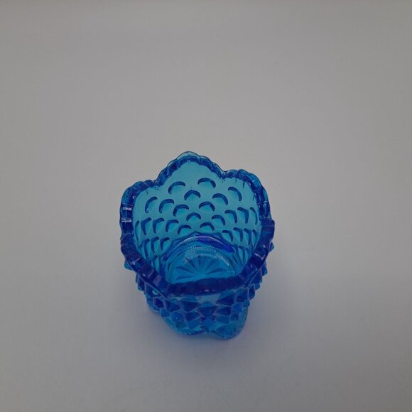 Vintage Fenton Colonial Blue Glass Toothpick Holder - Picture 4 of 6